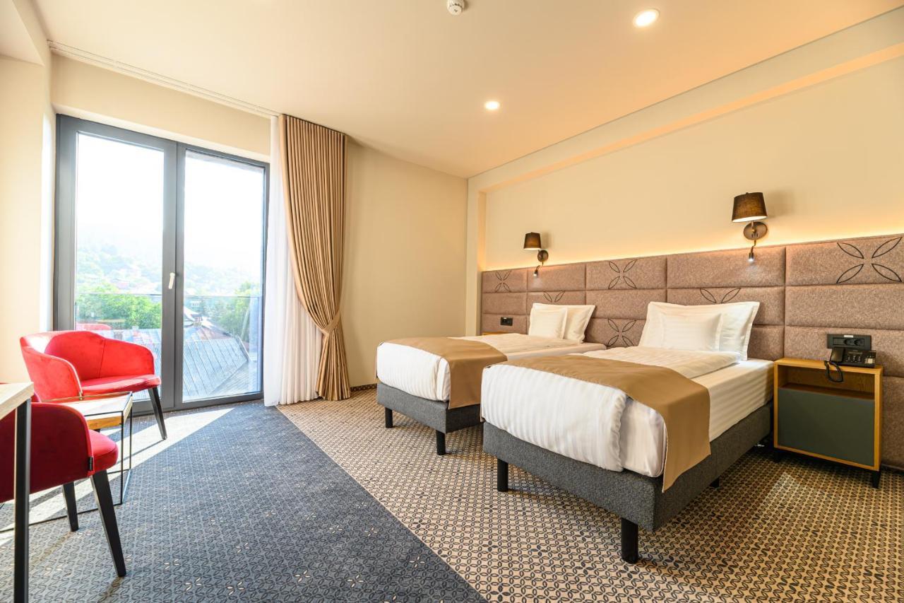 Hotel Dukat Ґурагумора Екстер'єр фото
