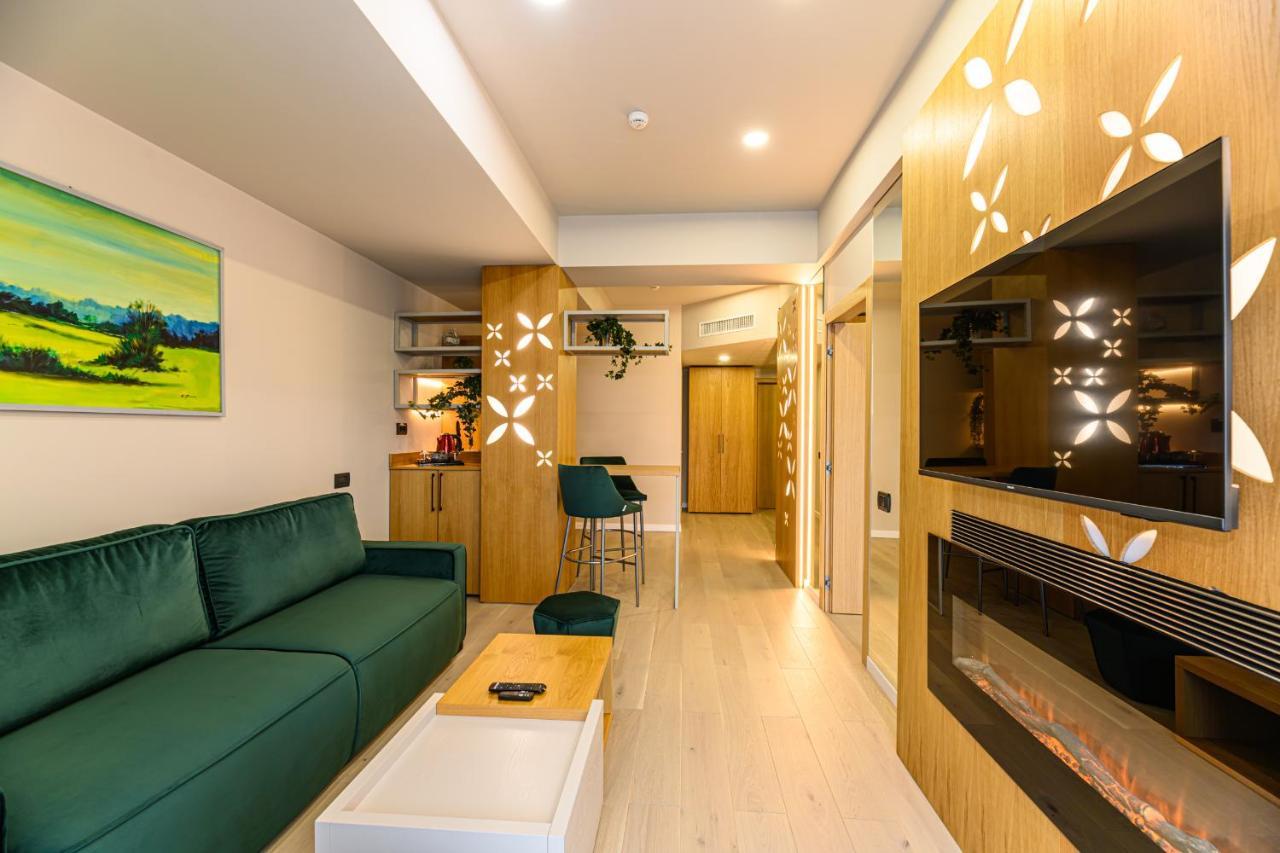 Hotel Dukat Ґурагумора Екстер'єр фото