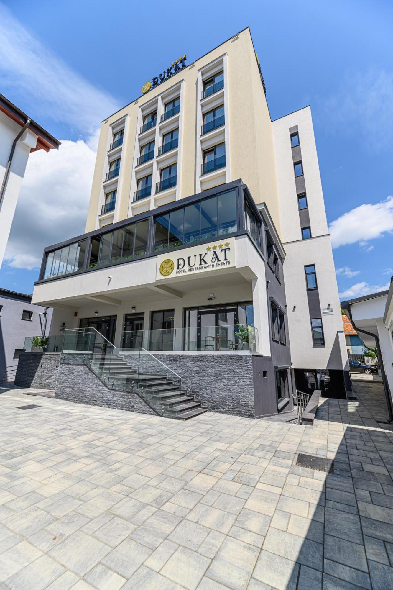 Hotel Dukat Ґурагумора Екстер'єр фото